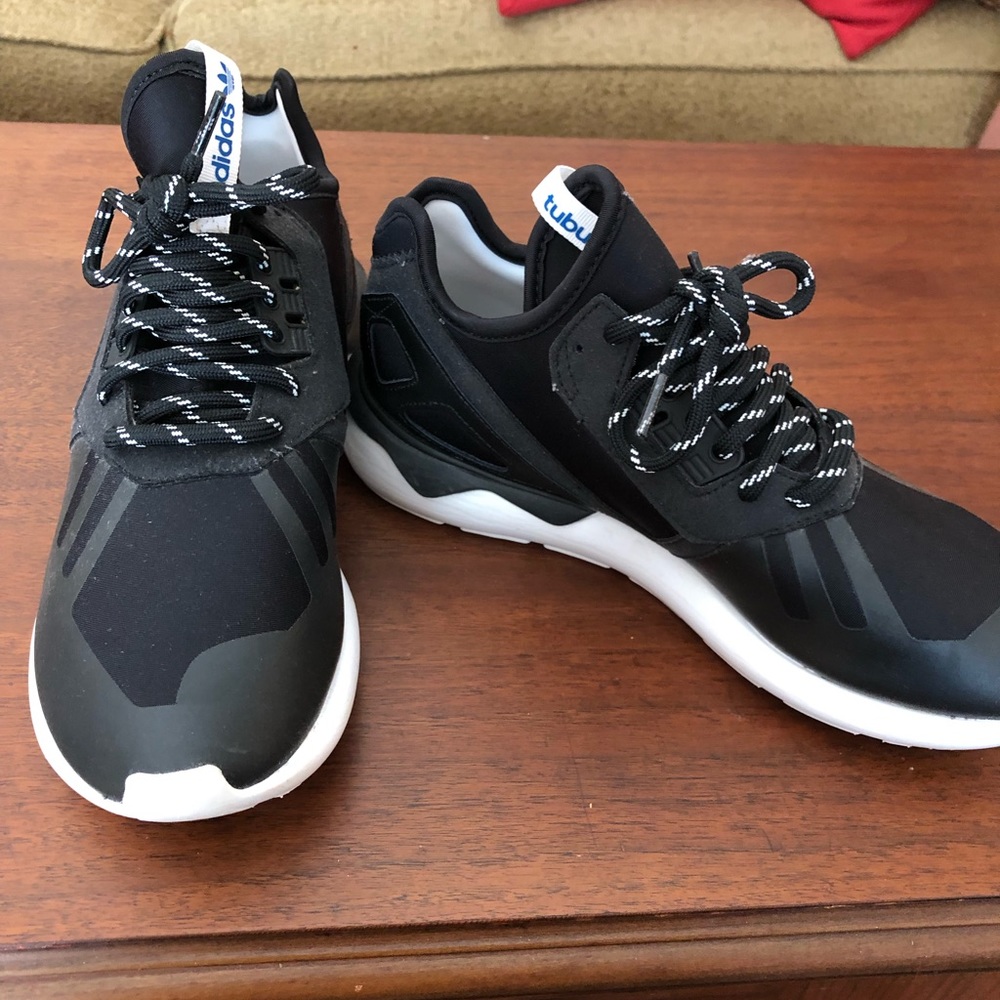 Addis’s Tubular Men’s shoe